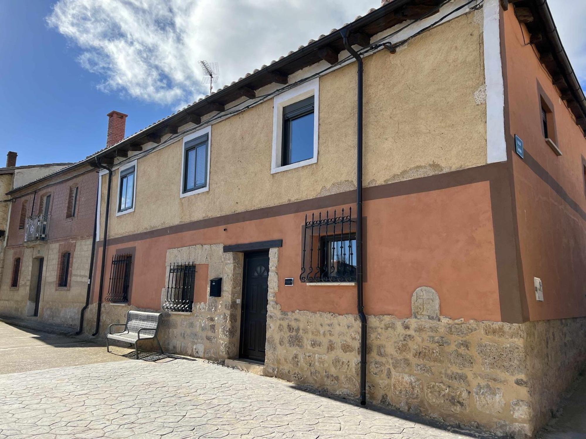 Fantastica Casa Rural En Castrillo Mota De Judios Burgos Luaran gambar
