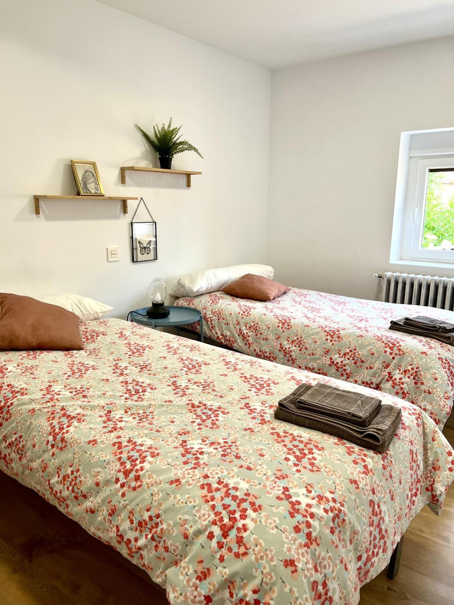 Fantastica Casa Rural En Castrillo Mota De Judios Burgos Luaran gambar
