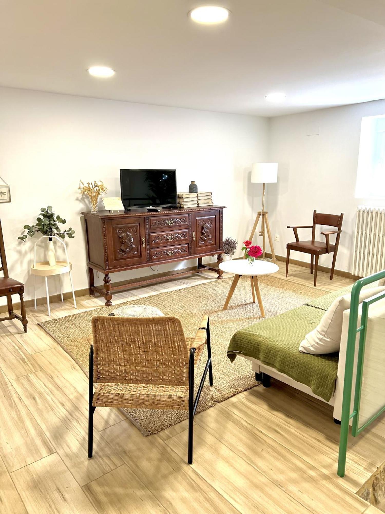 Fantastica Casa Rural En Castrillo Mota De Judios Burgos Luaran gambar