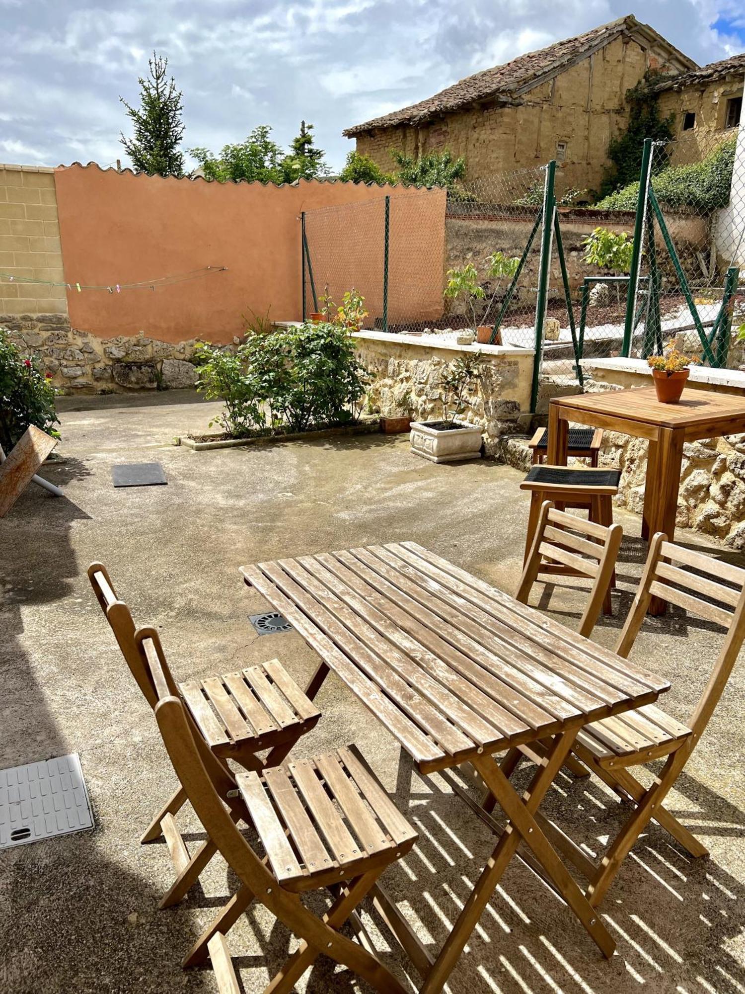 Fantastica Casa Rural En Castrillo Mota De Judios Burgos Luaran gambar